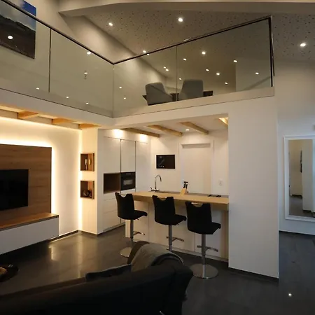 Loft- Perfekt Fuer Fahrradfahrer Apartament
